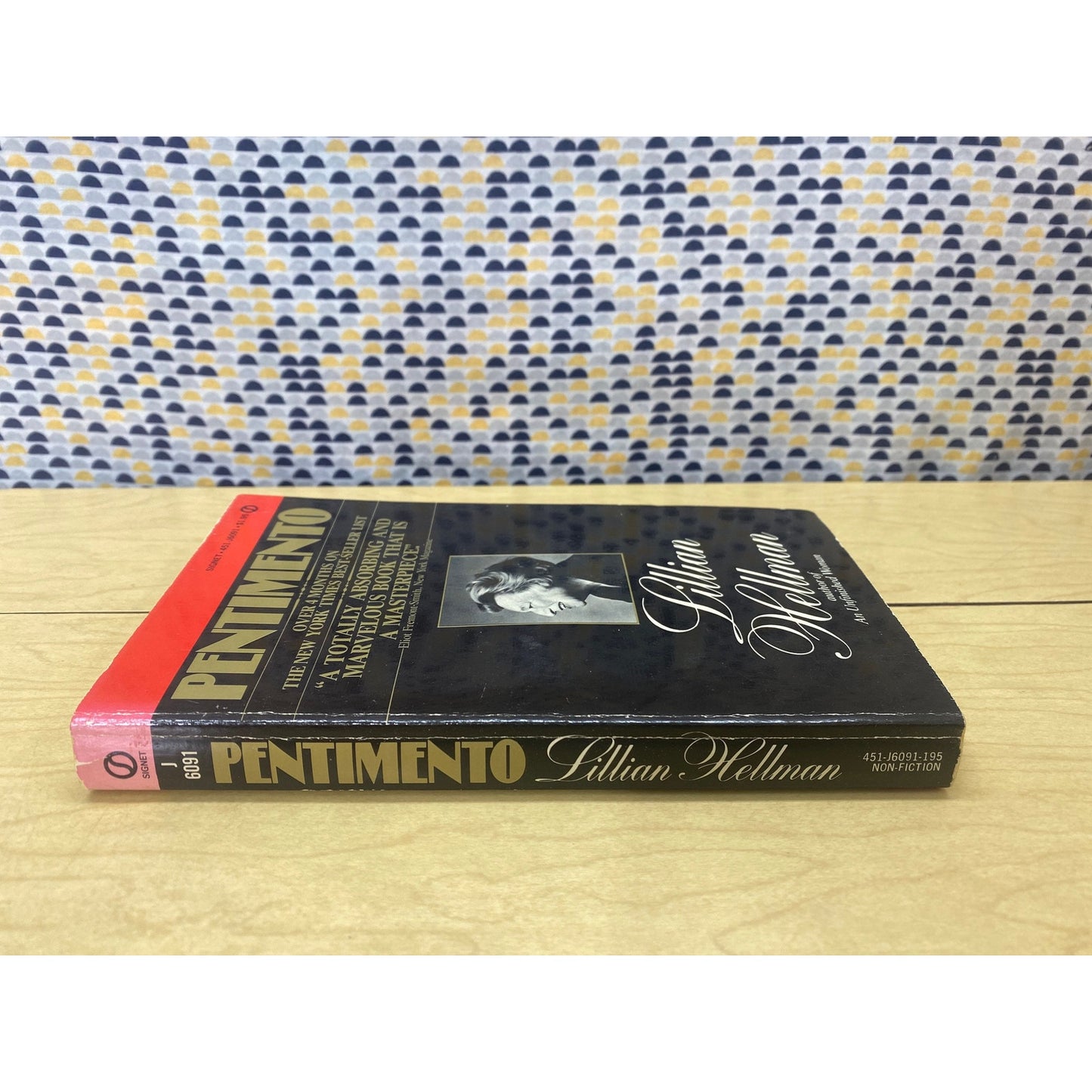 Pentimento - Lillian Hellman - Vintage Paperback Book - Signet Edition