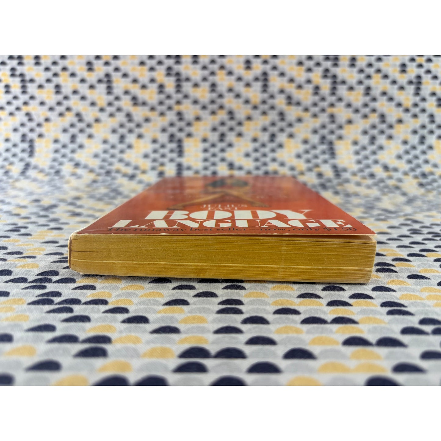 Body Language - Julius Fast - Vintage Paperback Book - Pocket Books Edition