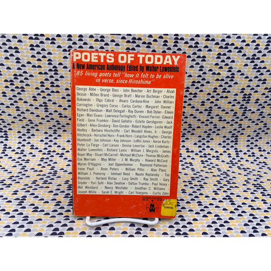 Poets Of Today - Walter Lowentels - New World - Paperback