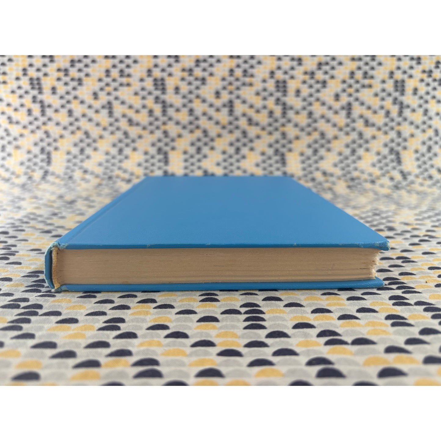 The Left Hand of Darkness - Ursula K. LeGuin - Walker and Co - Club Edition