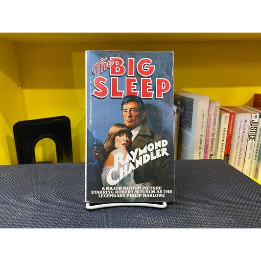 The Big Sleep - Raymond Chandler - Vintage Paperback Book