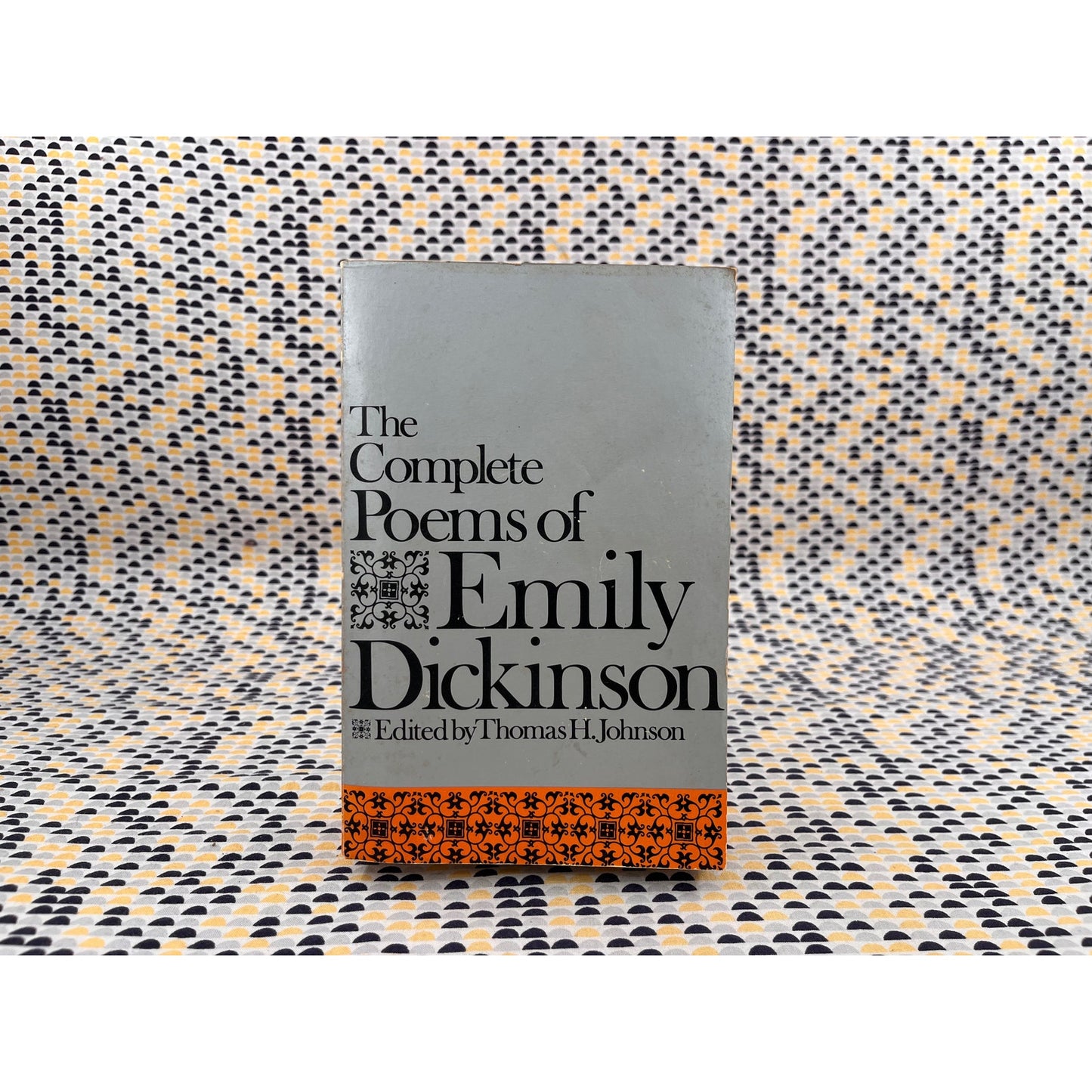 The Complete Poems of Emily Dickinson - Ed. Thomas H. Johnson - Little Brown Books - Paperback