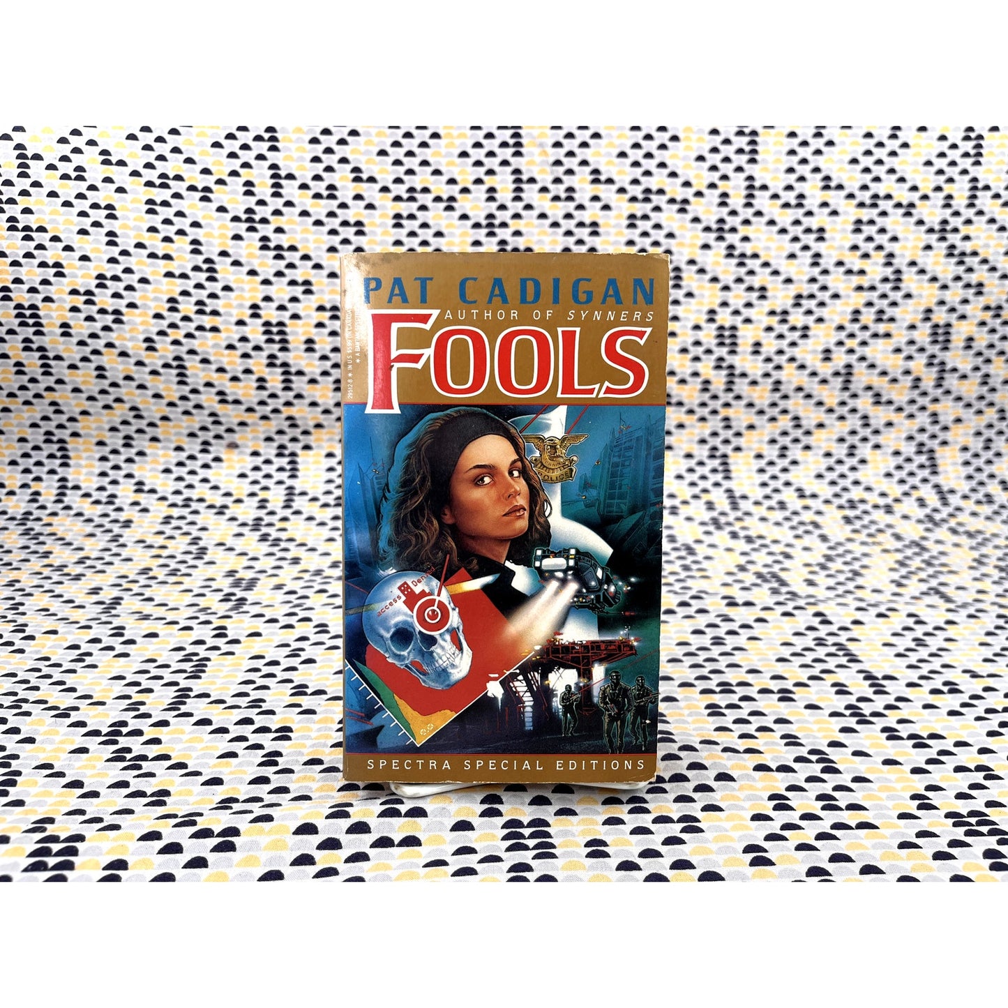 Fools - Pat Cadigan - Spectra Special Edition - Paperback
