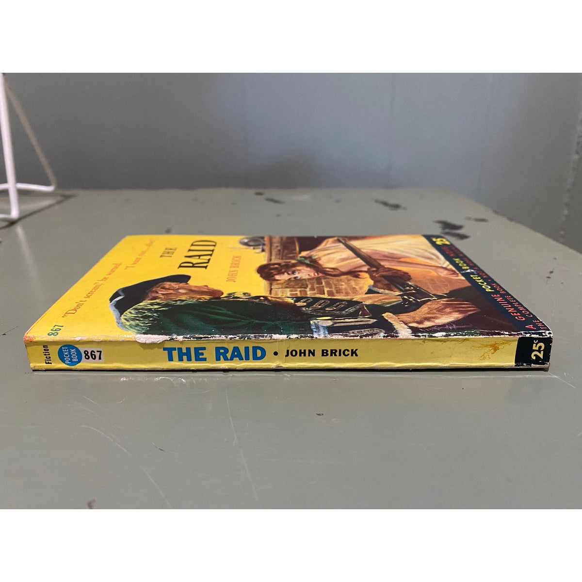 The Raid - John Brick - Pocket 867 - Sleaze - Vintage Paperbacks
