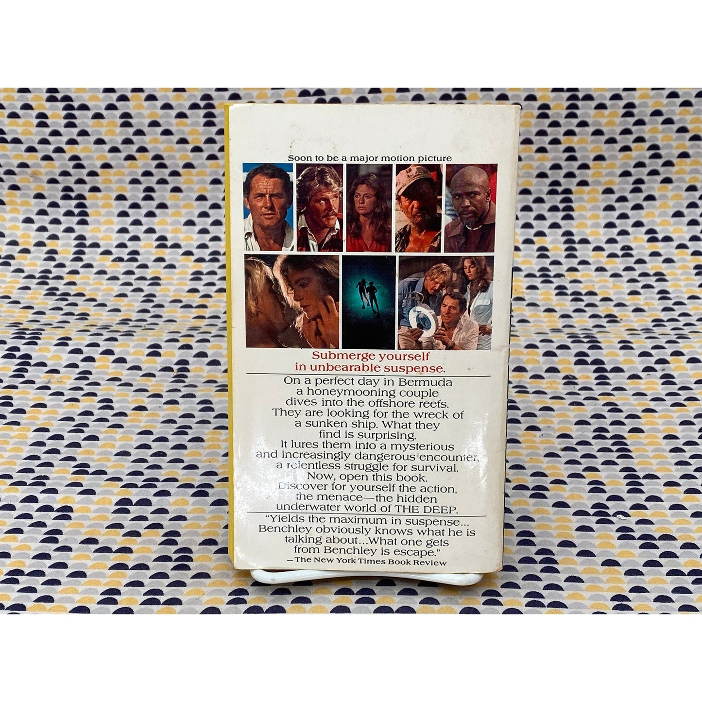The Deep - Peter Benchley - Jaws - Vintage Paperback Book - Bantam Edition