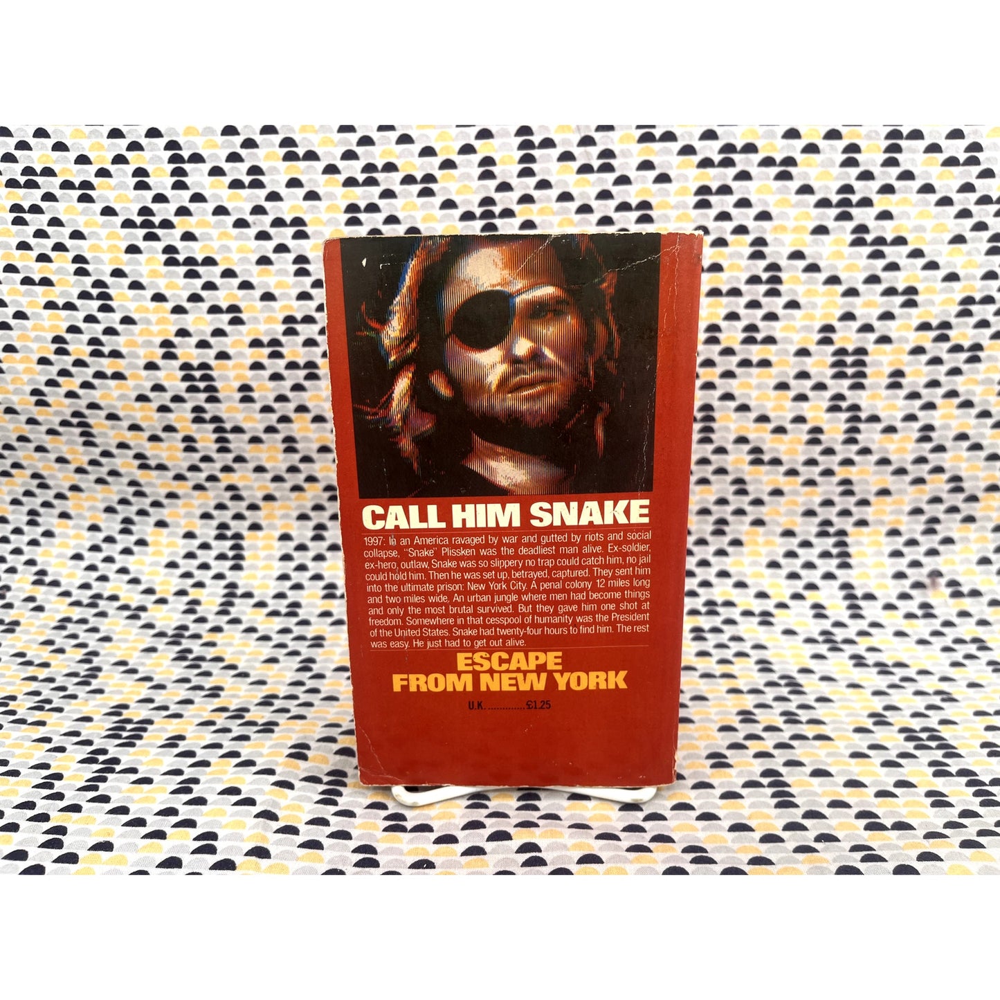 Escape From New York - Mike McQuay - Corgi Books - Paperback