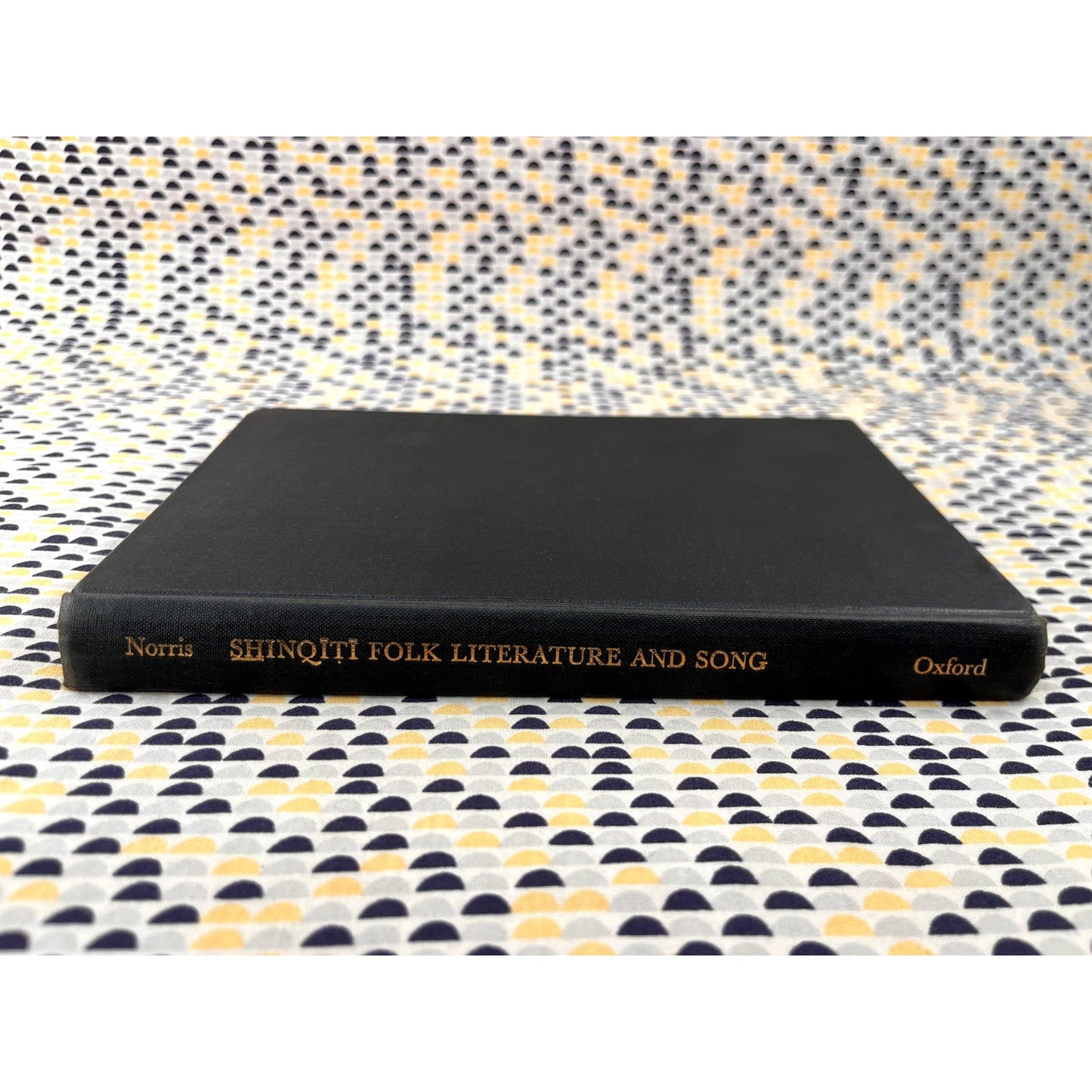 Shinquiti Folk Literature and Song - H. T. Norris - Oxford Library of African Literature - Hardcover