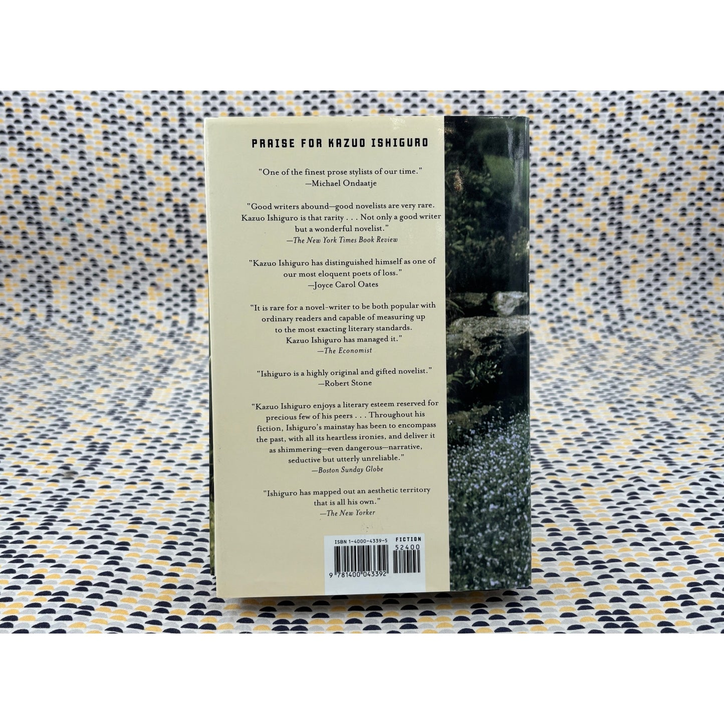 Never Let Me Go - Kazuo Ishiguro - Knopf - Hardcover - 1st Edition 1st Print