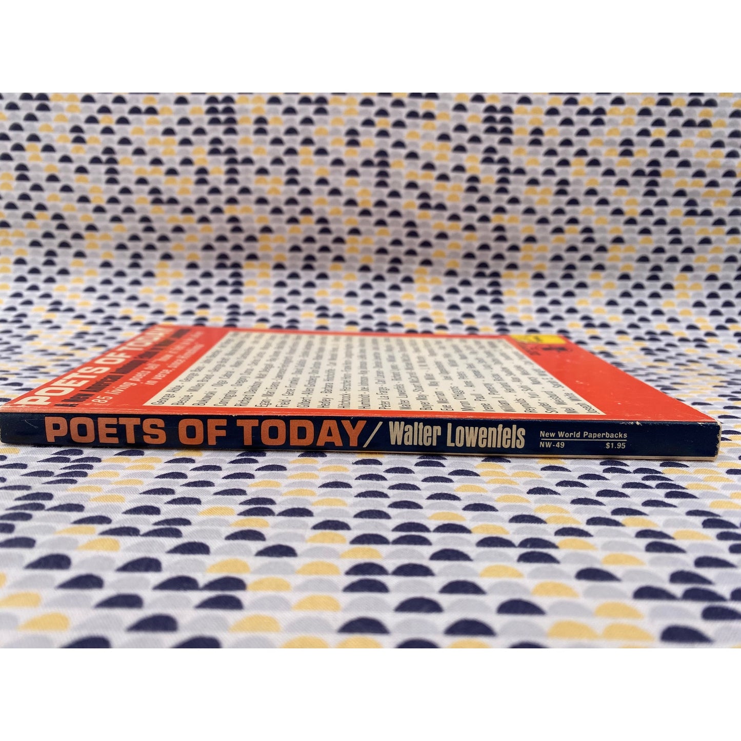 Poets Of Today - Walter Lowentels - New World - Paperback