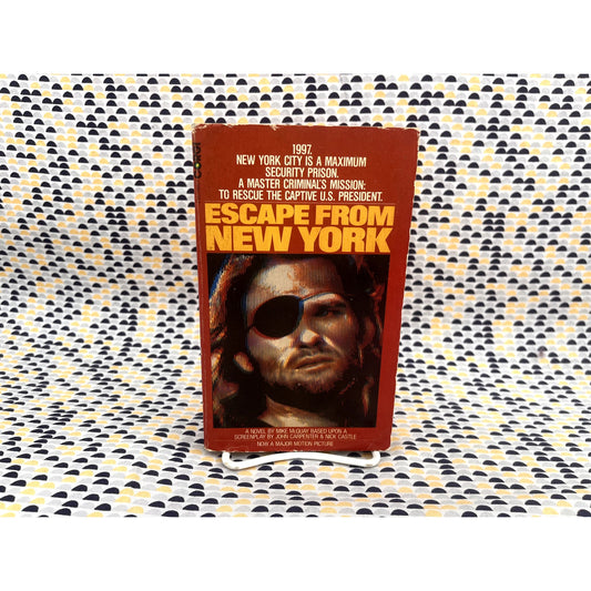 Escape From New York - Mike McQuay - Corgi Books - Paperback