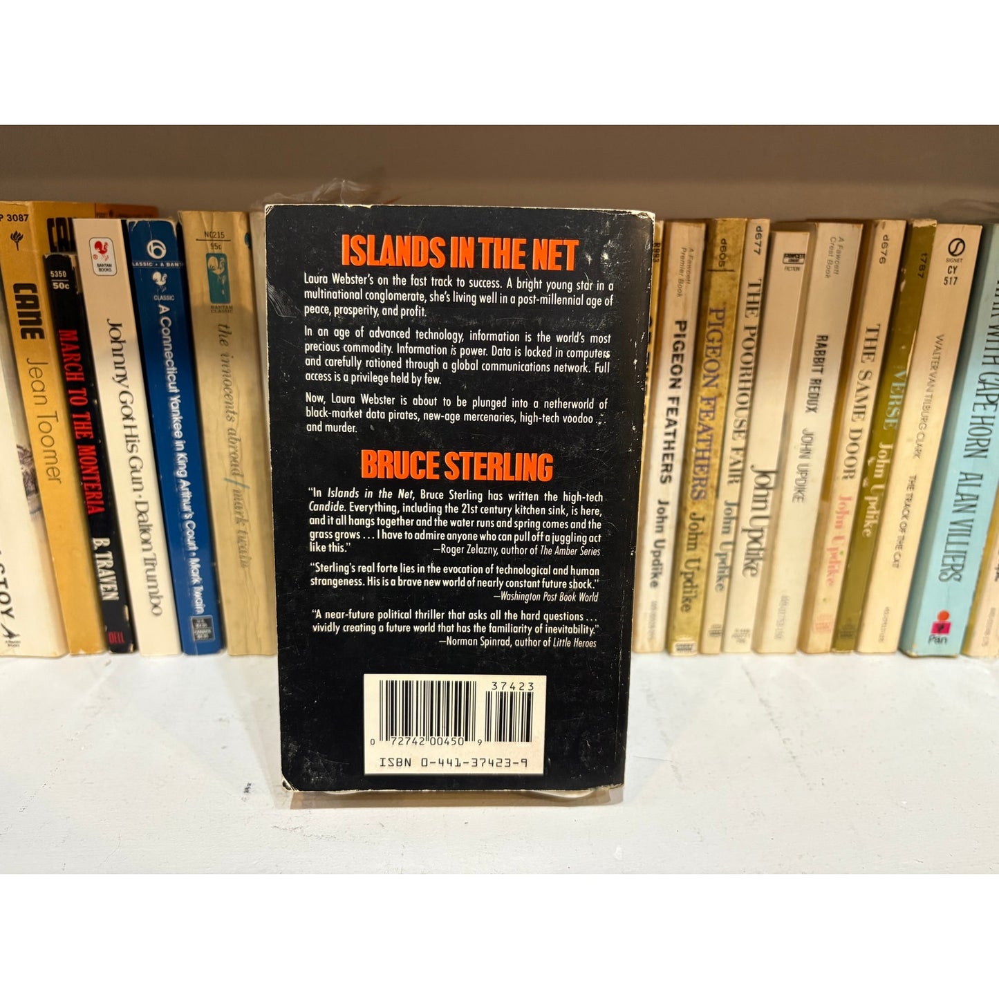 Islands In The Net - Bruce Sterling - Ace - Paperback