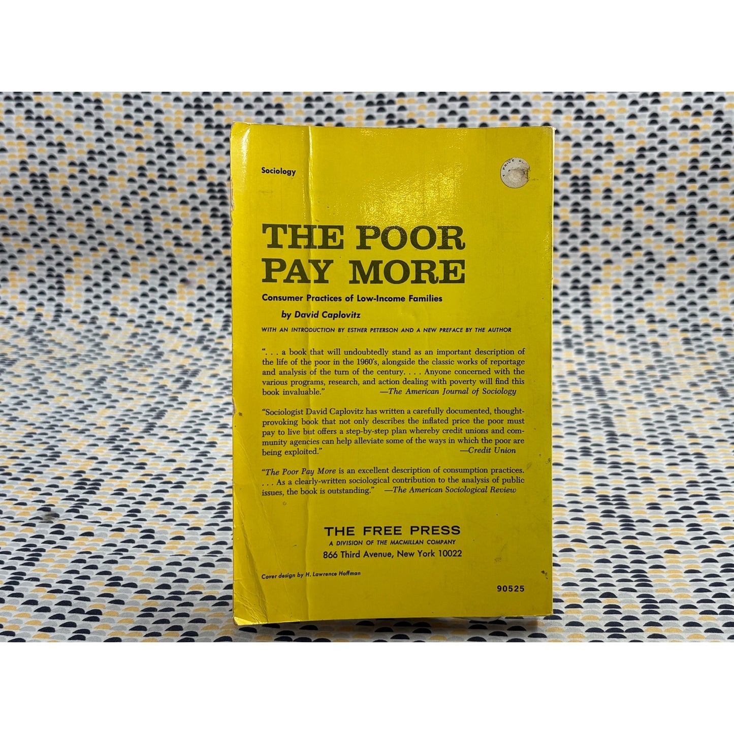 The Poor Pay More - David Caplovitz - Free Press - Paperback