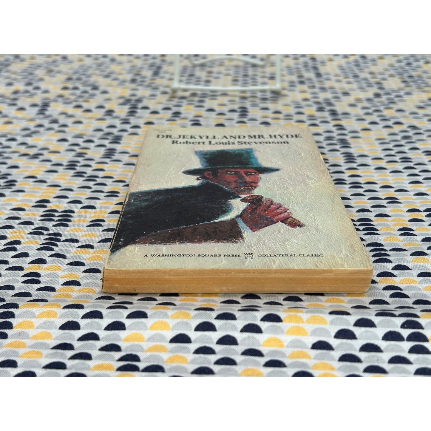 Dr Jekyll and Mr. Hyde and other stories - Robert Louis Stevenson