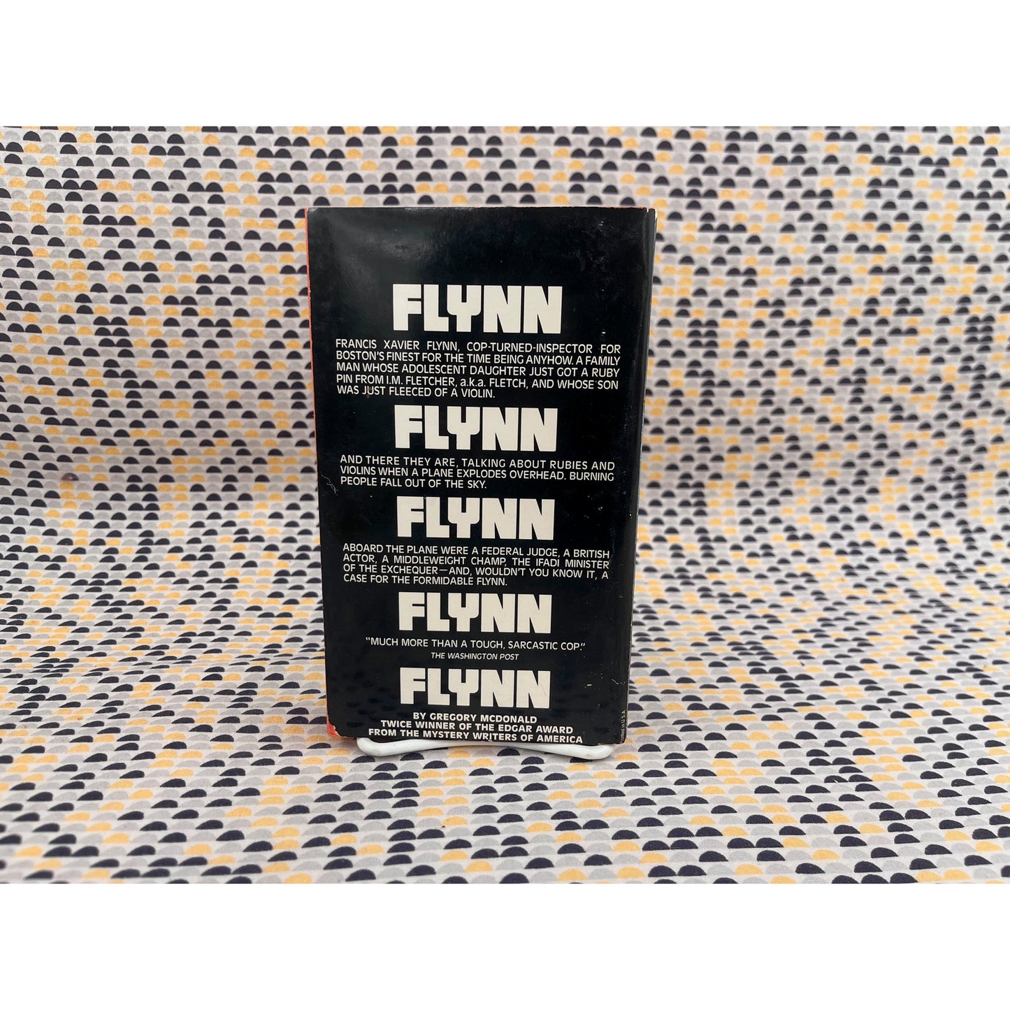 Flynn - Gregory McDonald - Avon Books - Paperback