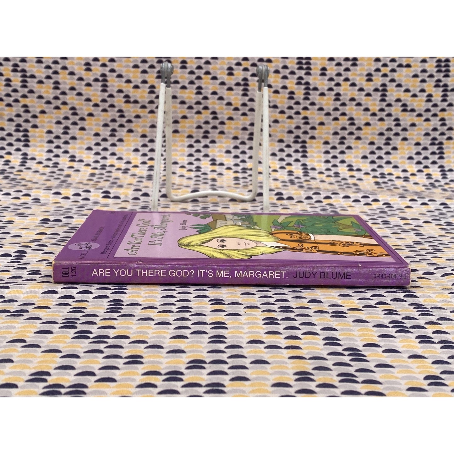 Are You There God? It's Me, Margaret - Judy Blume - Vintage Paperback Book - Dell Edition