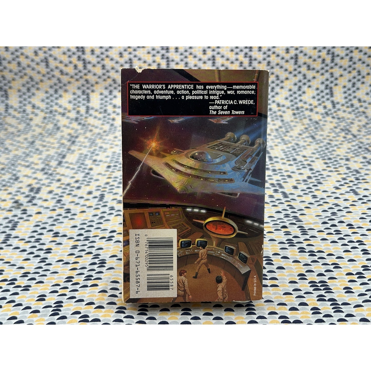 The Warriors Apprentice - Lois McMaster Bujold - Baen Books - Paperback