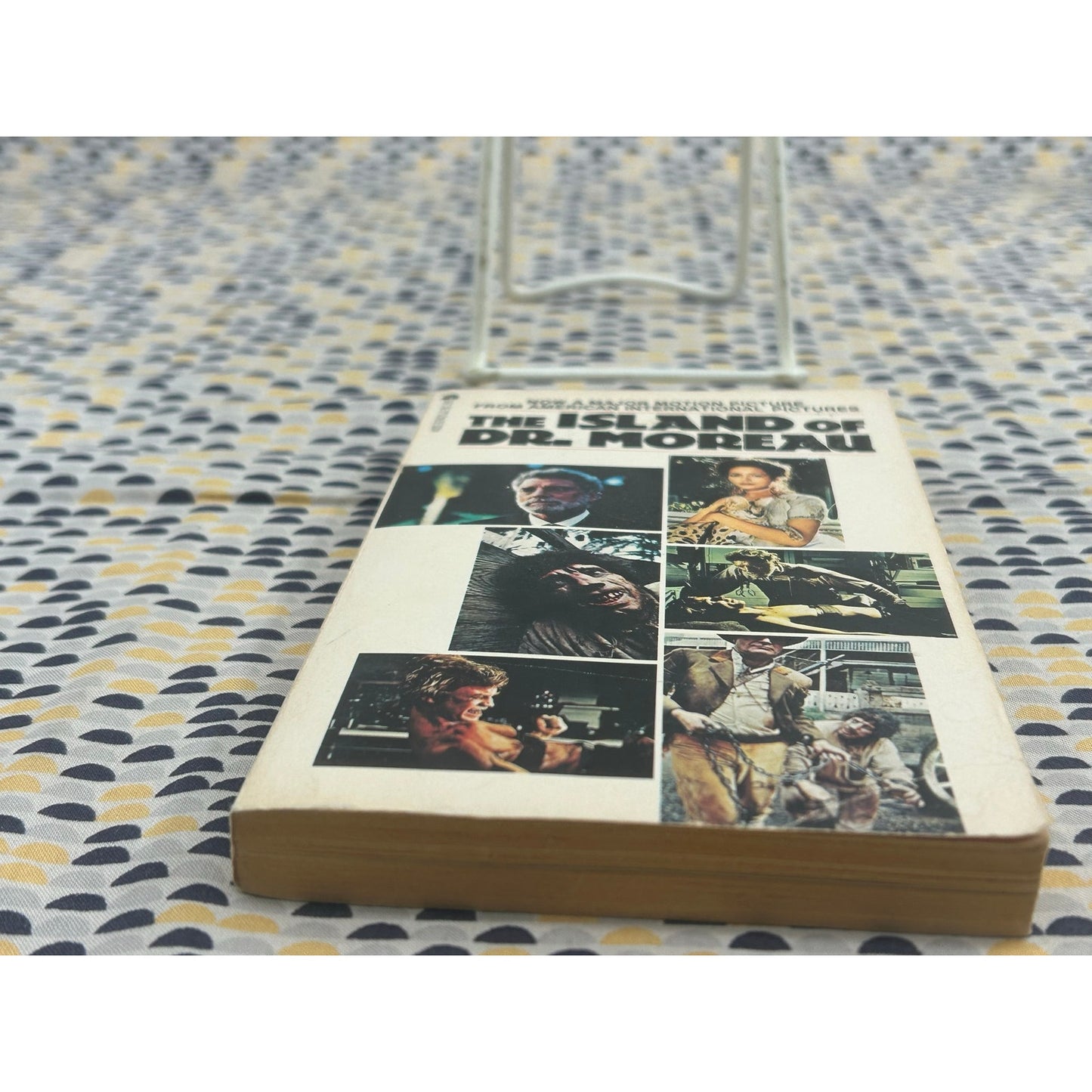 The Island of Dr. Moreau - H.G. Wells -  Paperback  - Ace Movie Tie In Edition