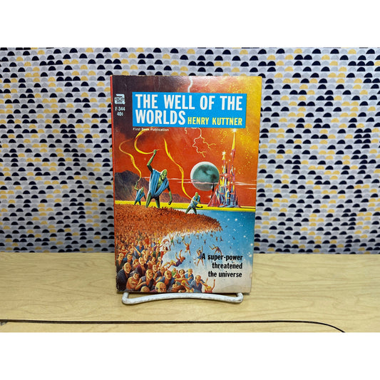 The Well of the Worlds - Henry Kuttner - Ace Books - Paperback