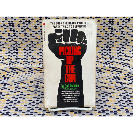 Picking Up The Gun - Earl Anthony - Vintage Paperback Book - Pyramid Books Edition