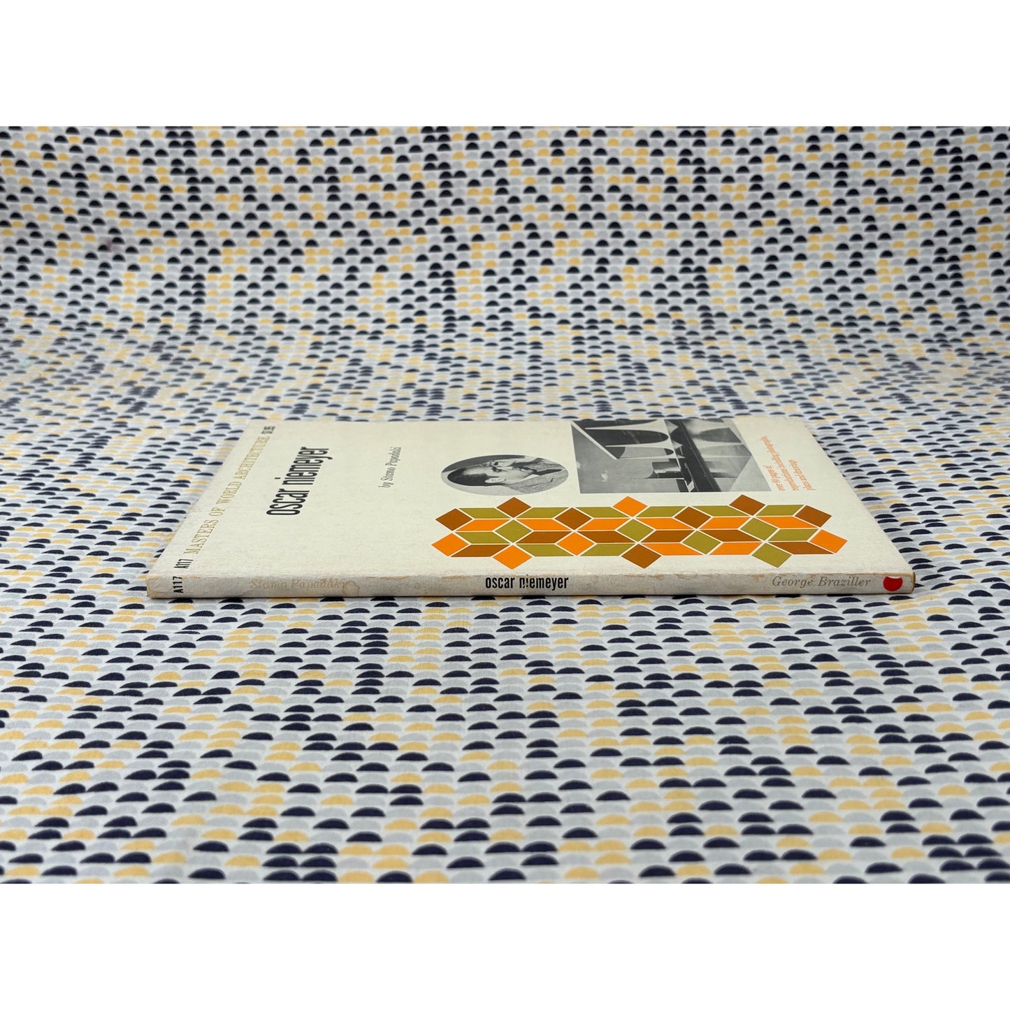 Oscar Niemeyer - Stamo Papadaki - George Braziller - Paperback