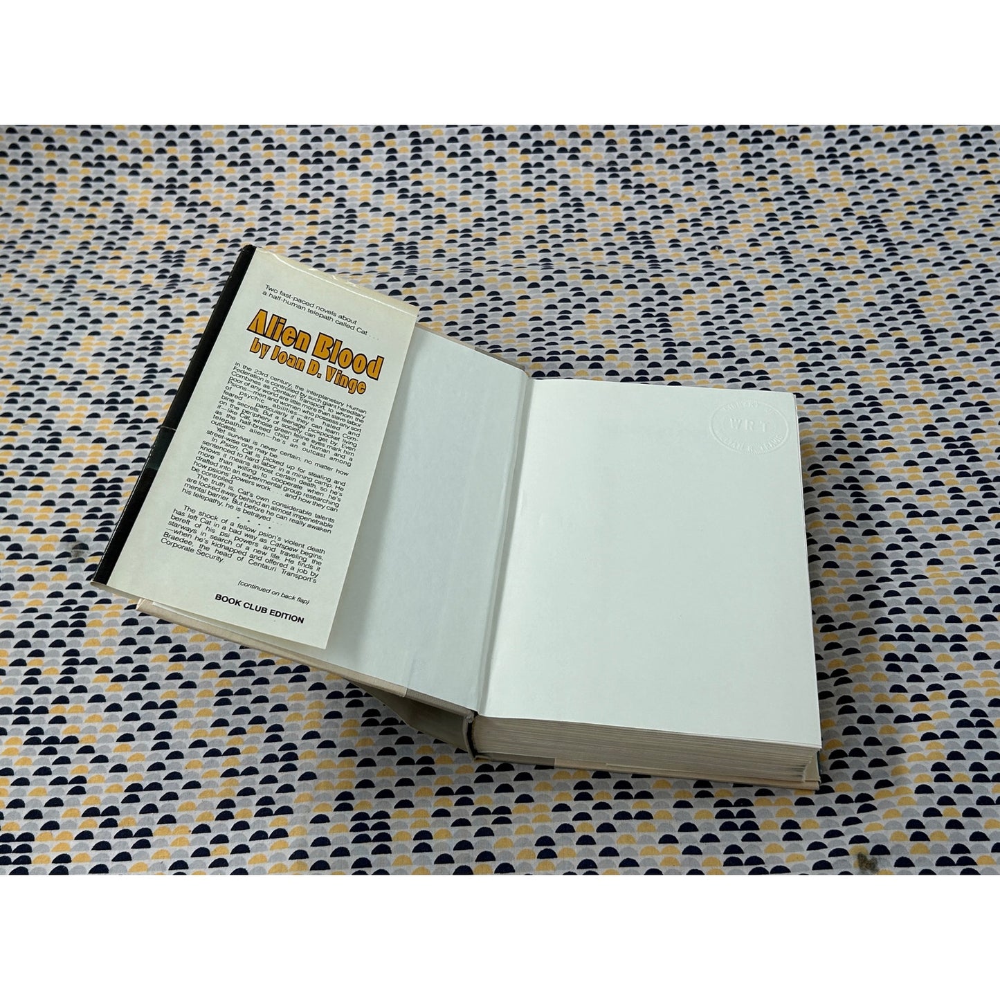 Alien Blood - Joan D. Vinge - Nelson Doubleday - Hardcover - Club Edition