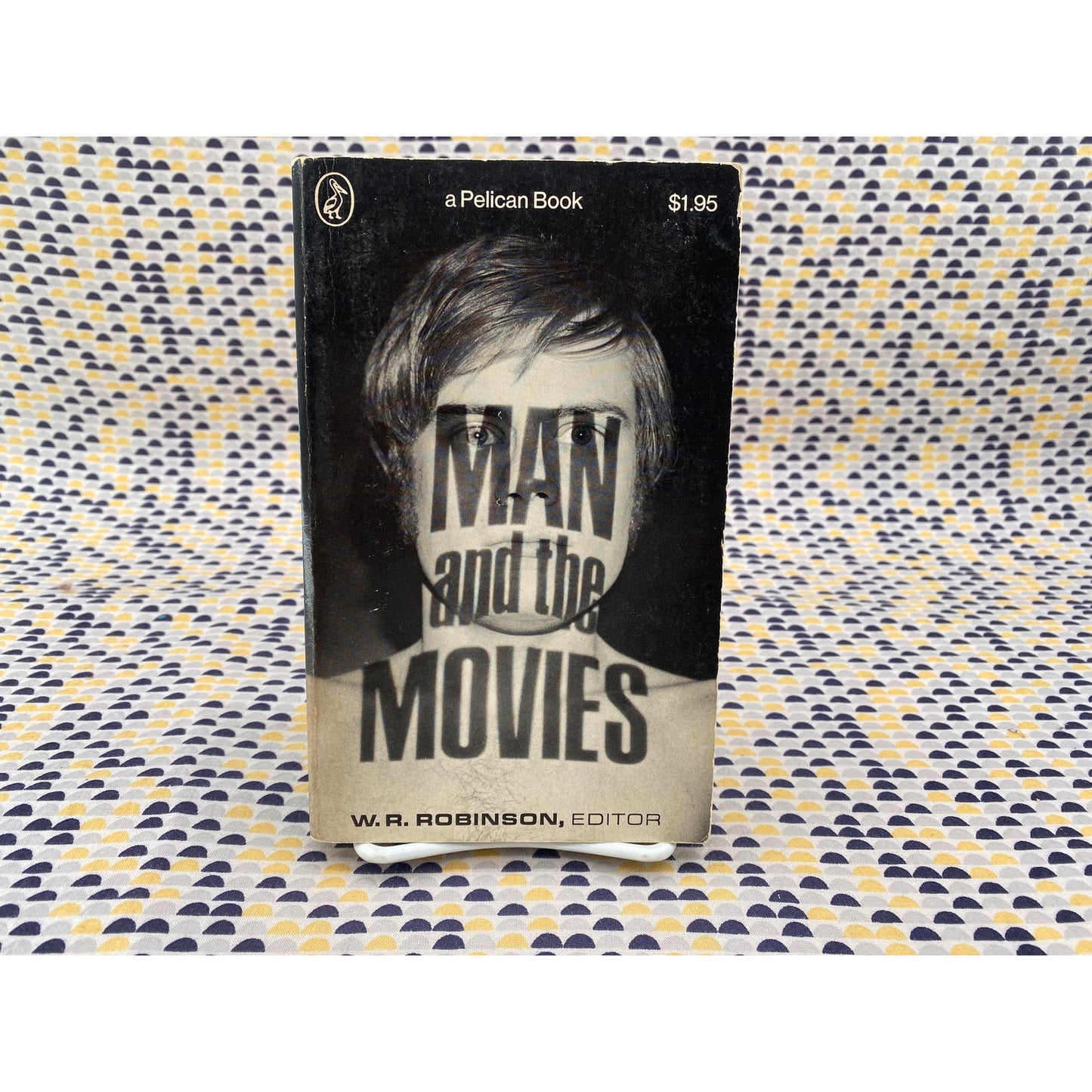 Man And The Movies - W. R. Robinson - Pelican - Paperback