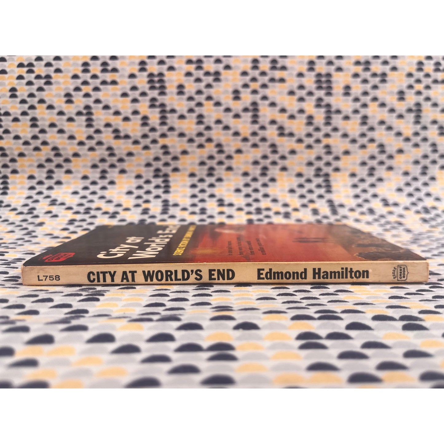 City at World's End - Edmond Hamilton - Richard Powers Cover Art - Crest Books - Paperback