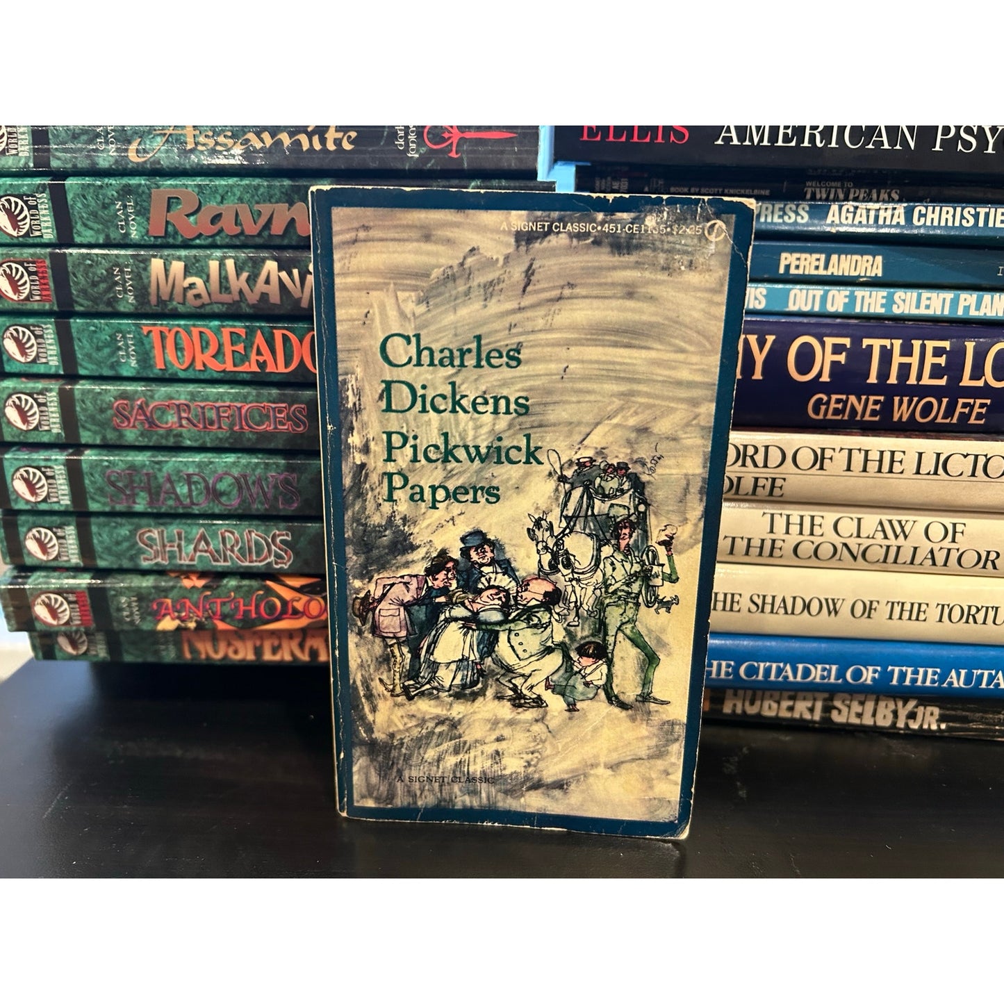 Pickwick Papers - Charles Dickens - Vintage Paperback Book - Signet Classics