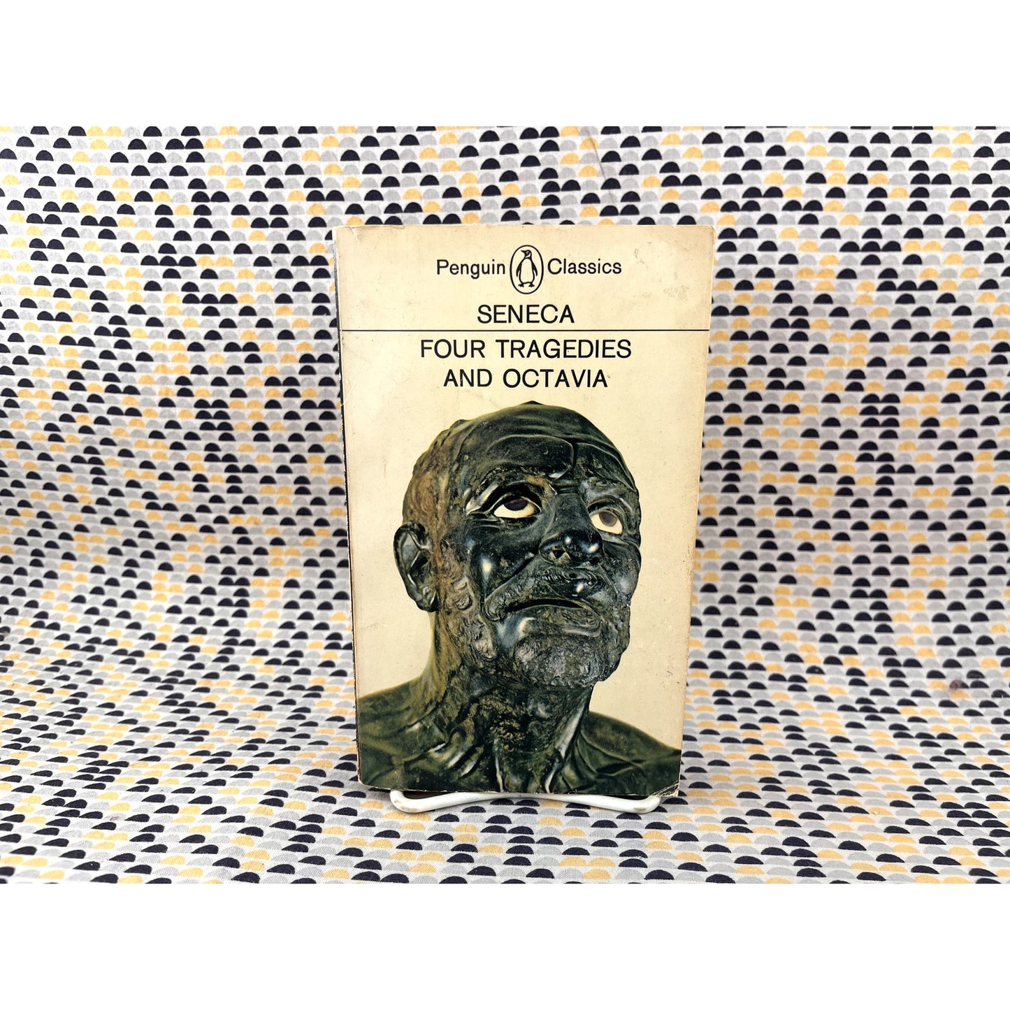 Four Tragedies and Octavia - Seneca - Penguin Classics - Paperback