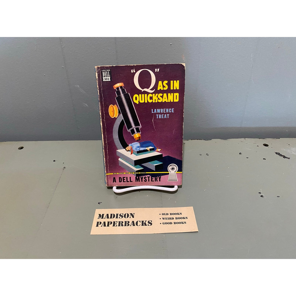 "Q" as in Quicksand - Lawrence Treat - Dell 301 - Mapback - Vintage Paperbacks