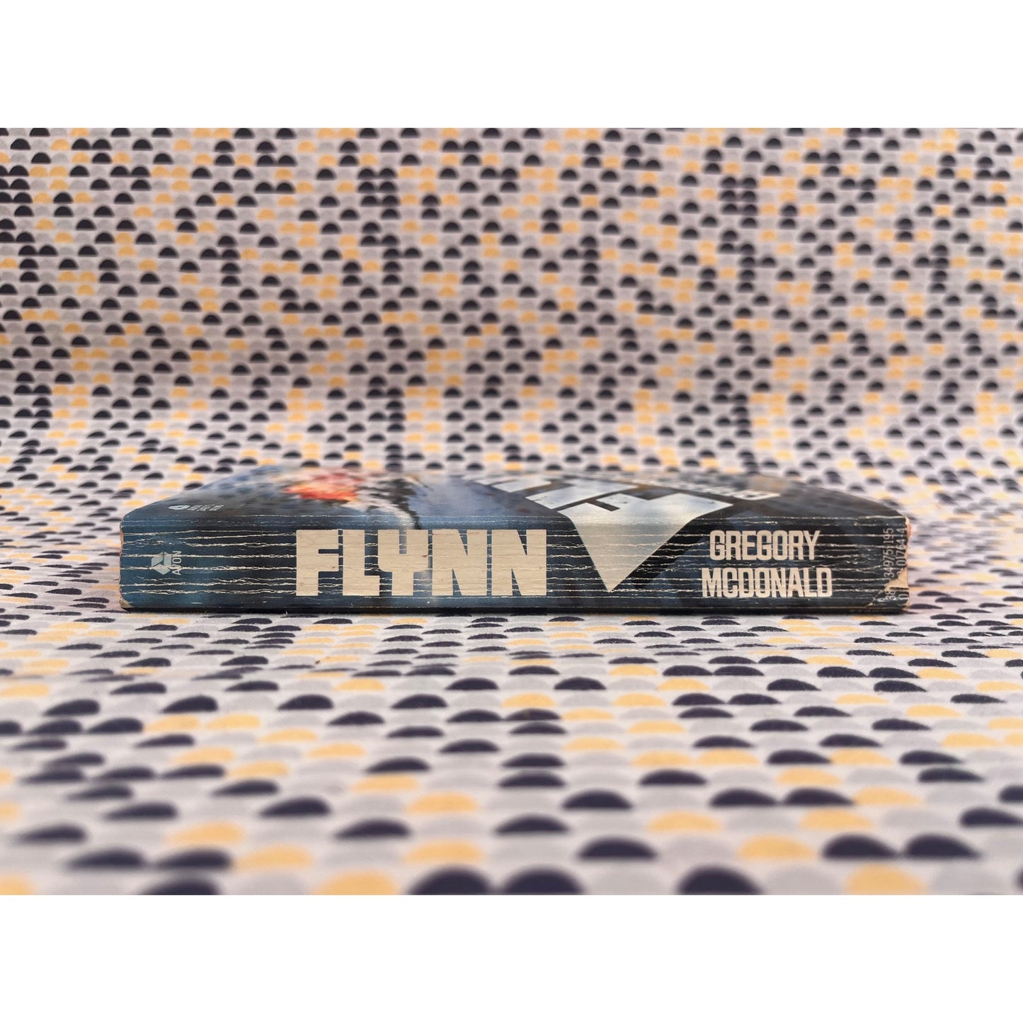 Flynn - Gregory McDonald - Avon Books - Paperback