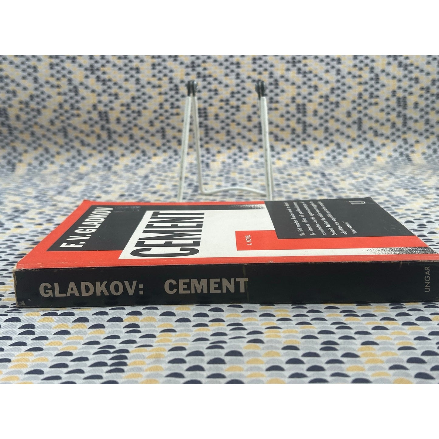 Cement - F. V. Gladkov - Vintage Paperback Book - Ungar Edition