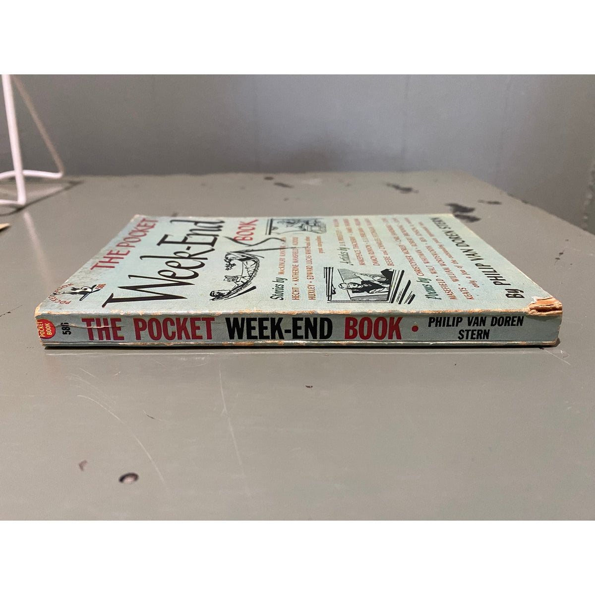 The Pocket Week-End Book - ed. Philip Van Doren Stern - Pocket 586 - Vintage Paperbacks