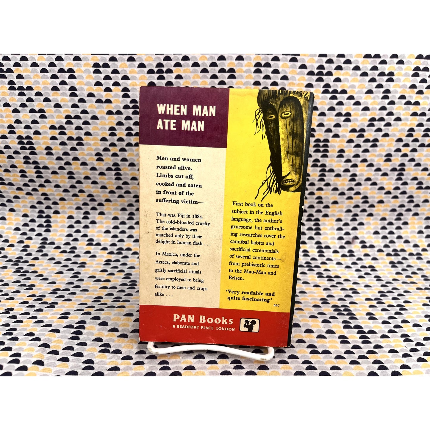 Cannibalism and Human Sacrifice - Garry Hogg - Great Pan Books - Paperback