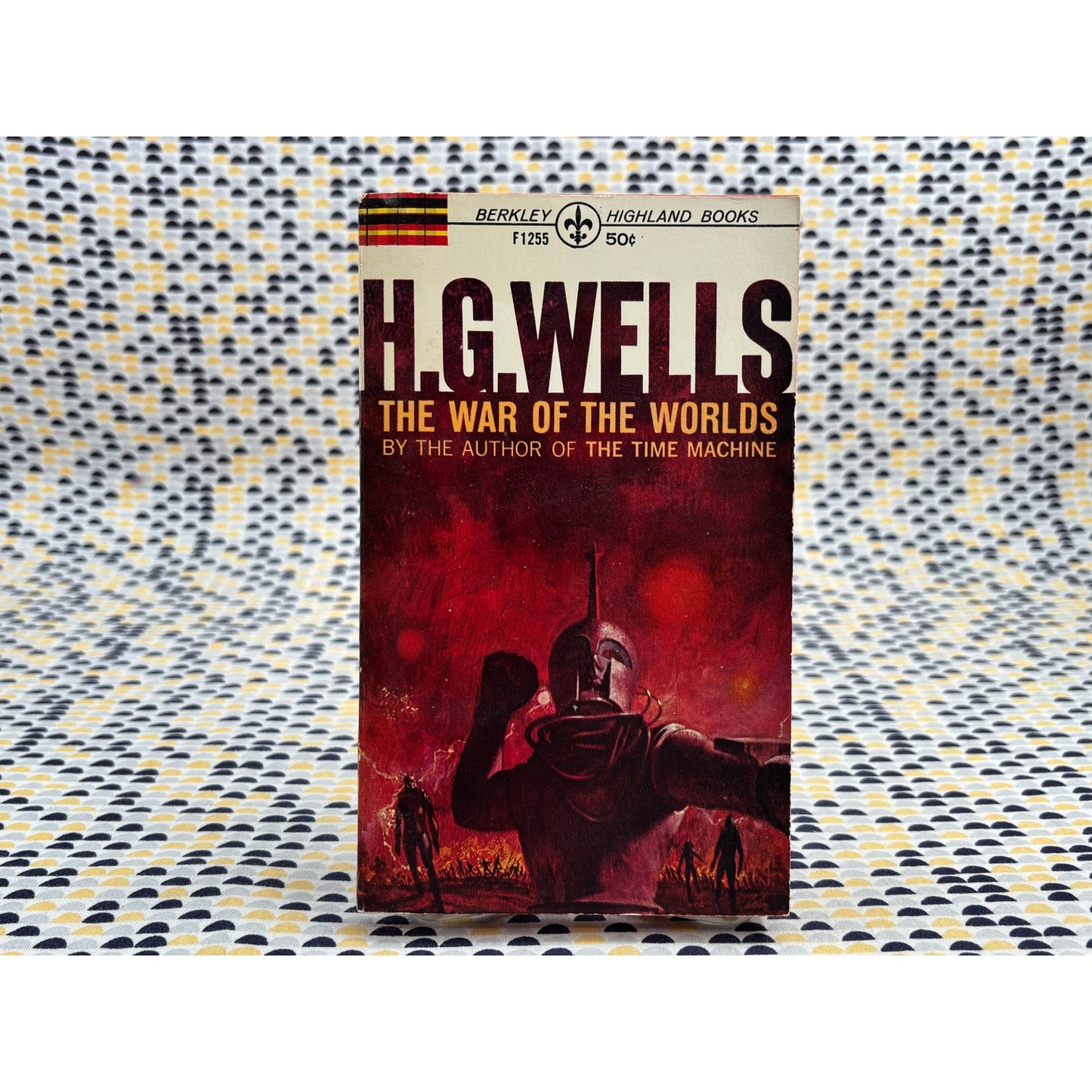 The War of The Worlds - H.G. Wells - Berkley Highland Books - Paperback