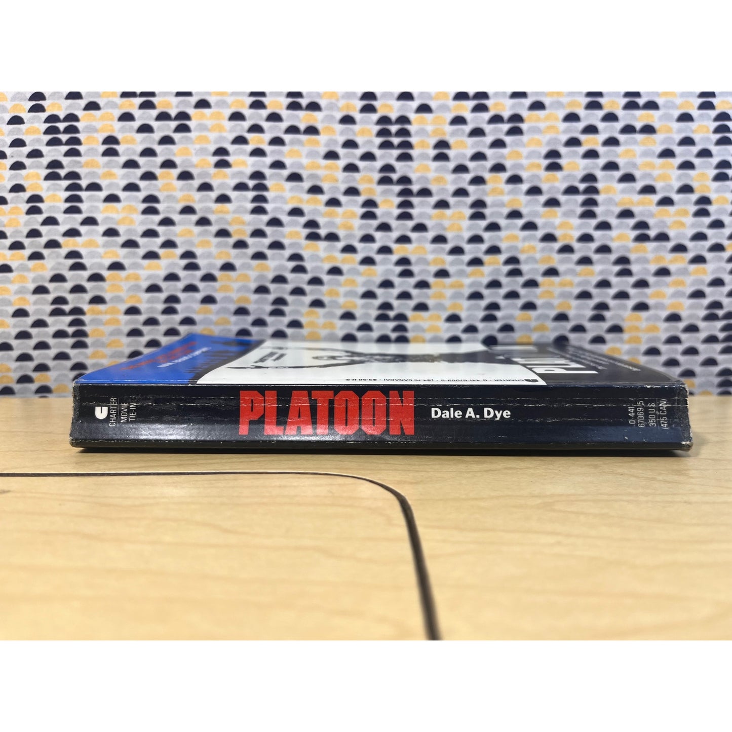 Platoon - Dale Dye - Based on a Screenplay by Oliver Stone - Movie Tie-In Edition - Vintage Paperback Book - Charter Edition