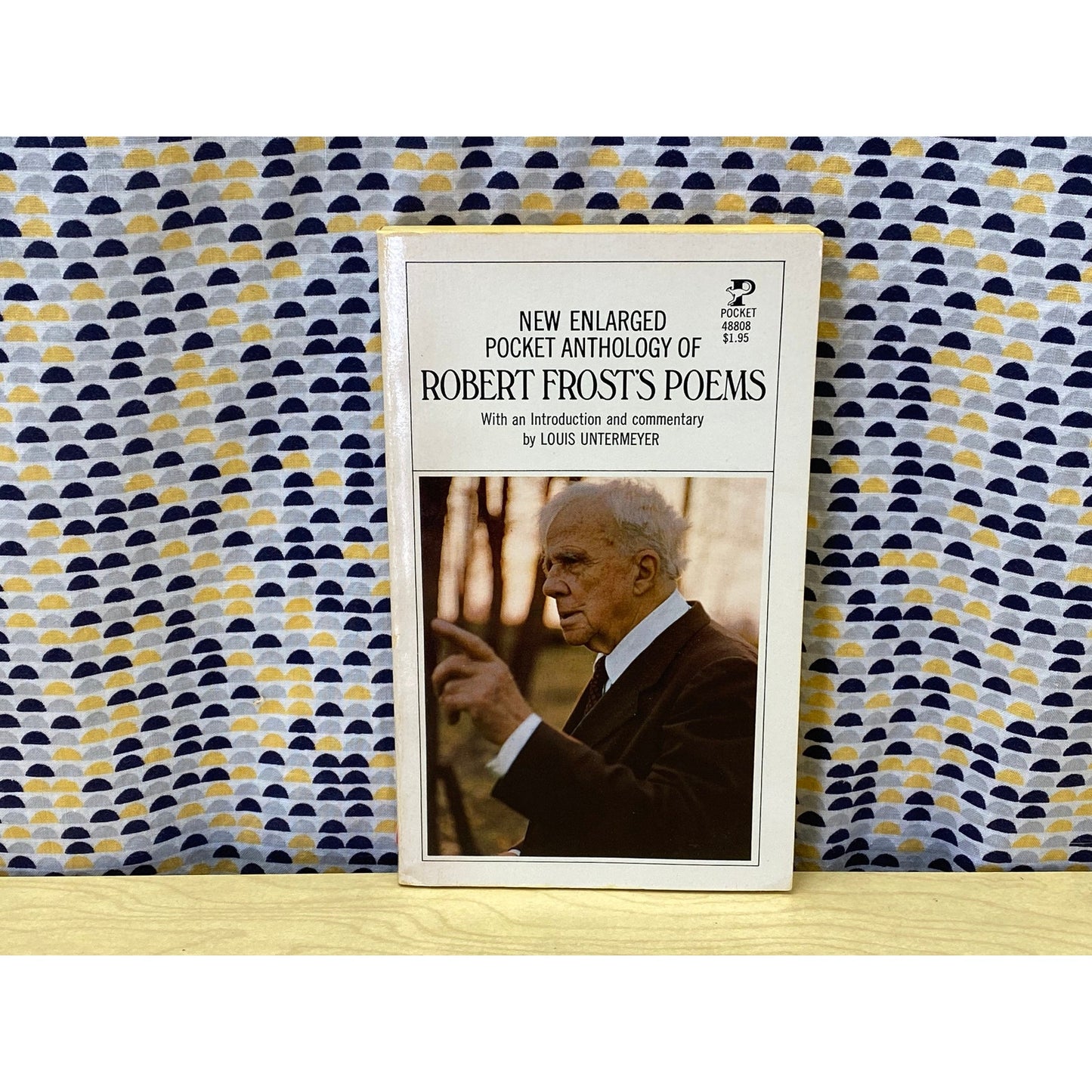 Robert Frost's Poems - Vintage Paperback Book - Washington Square Edition