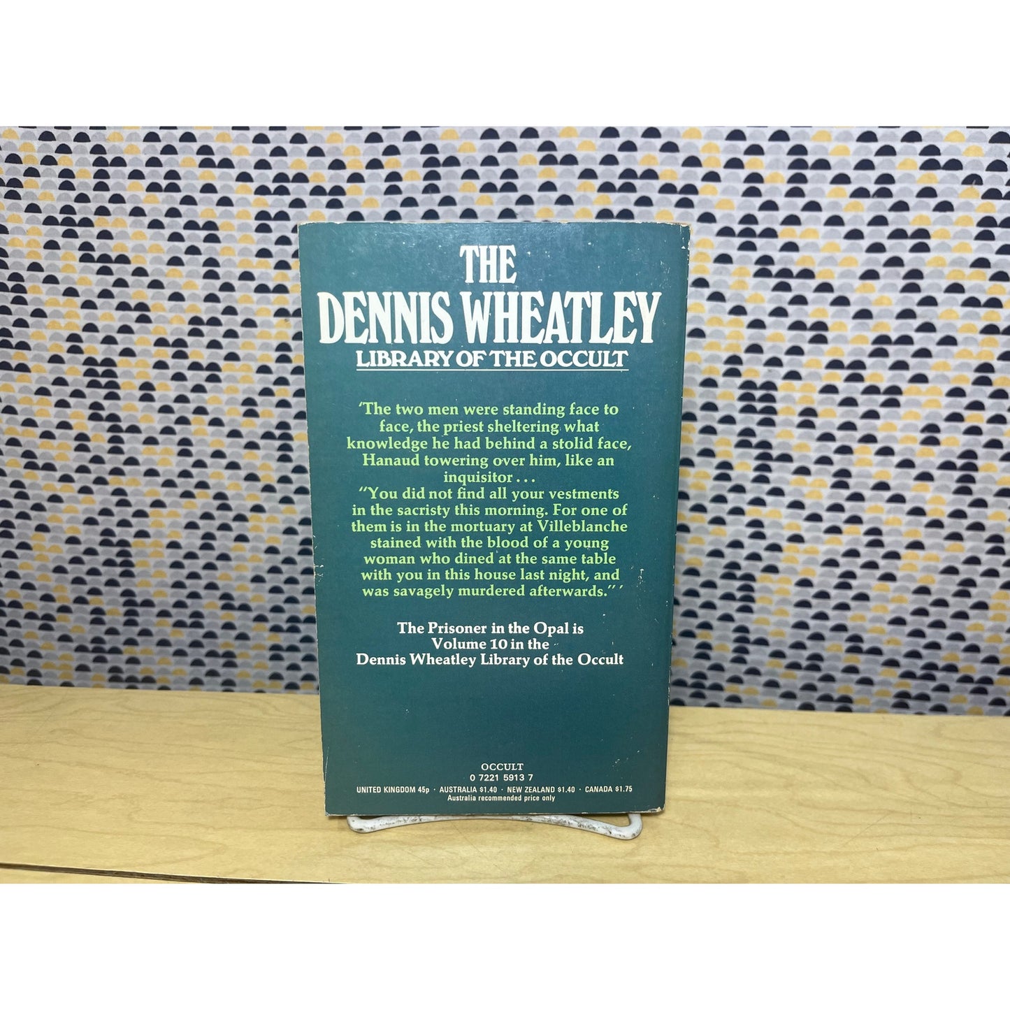 Prisoner of the Opal - Dennis Wheatley Library of the Occult - A. E. W. Mason - Sphere Books - Paperback