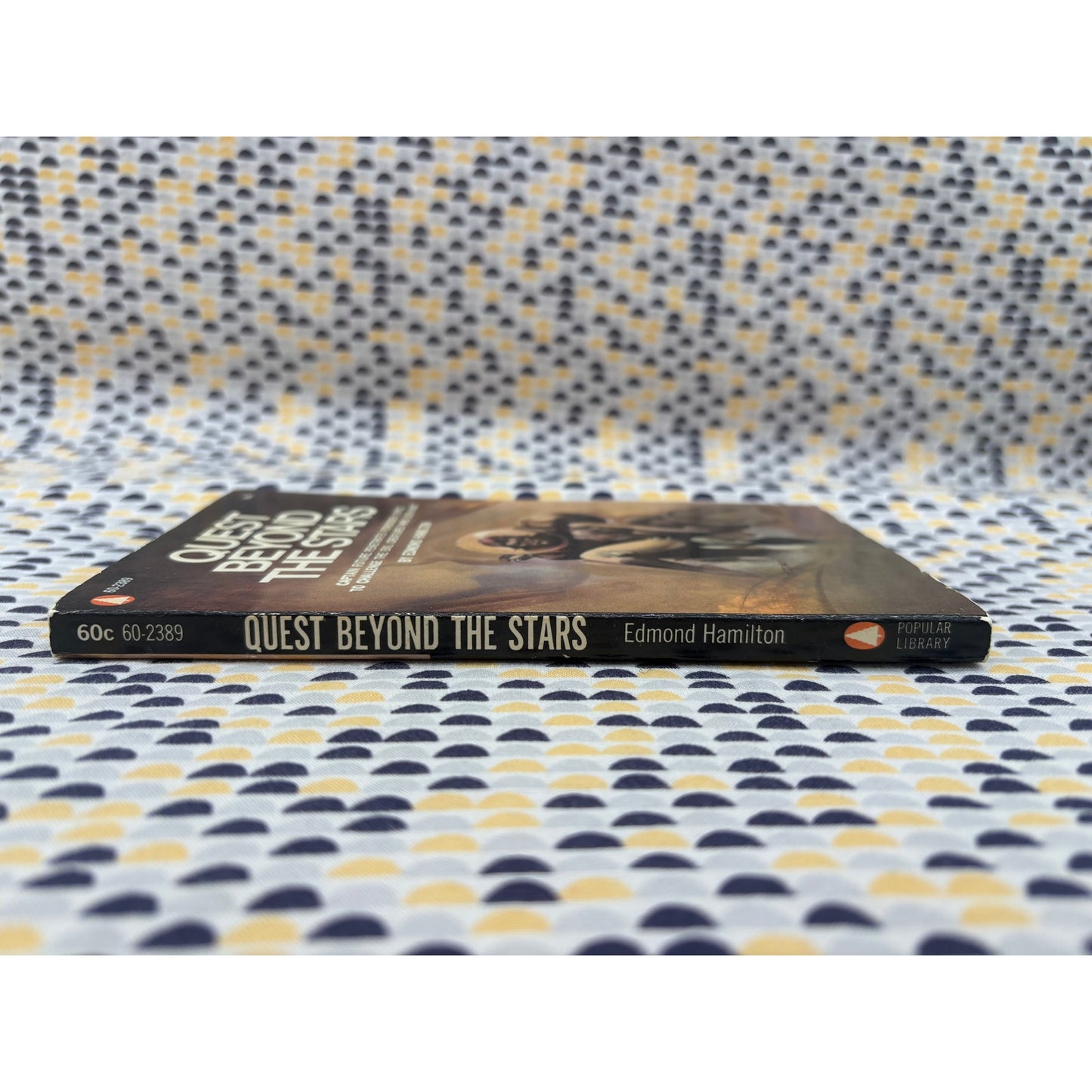 Quest Beyond The Stars - Edmond Hamilton - Popular Library - Paperback