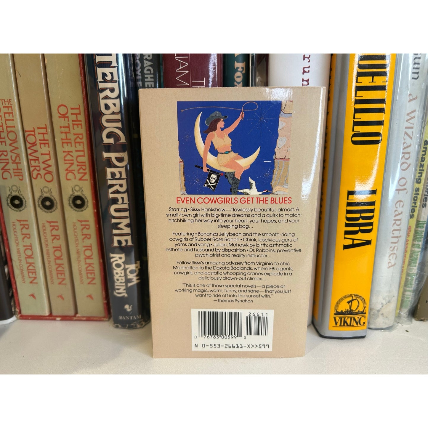 Even Cowgirls Get the Blues - Tom Robbins - Vintage Paperback Book - Bantam