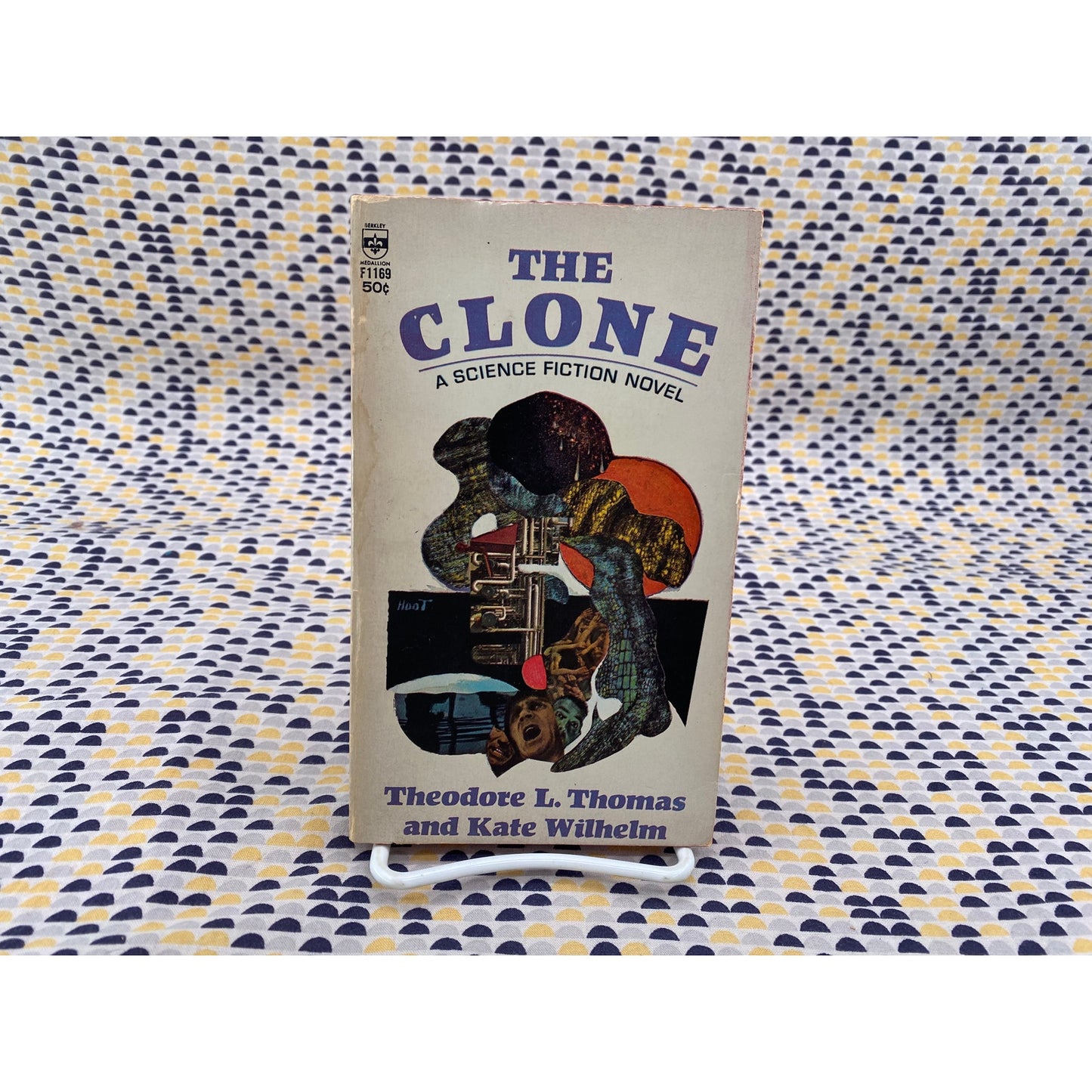 The Clone - Kate Wilhelm & Theodore L. Thomas - Berkeley - Paperback