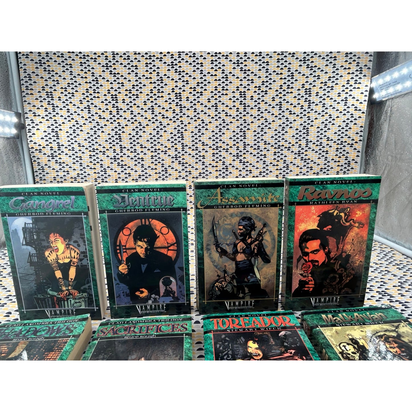 Vampire The Masquerade  - Lot Of 12 - Clan Novels -  Paperback  Books - Clad Losombra