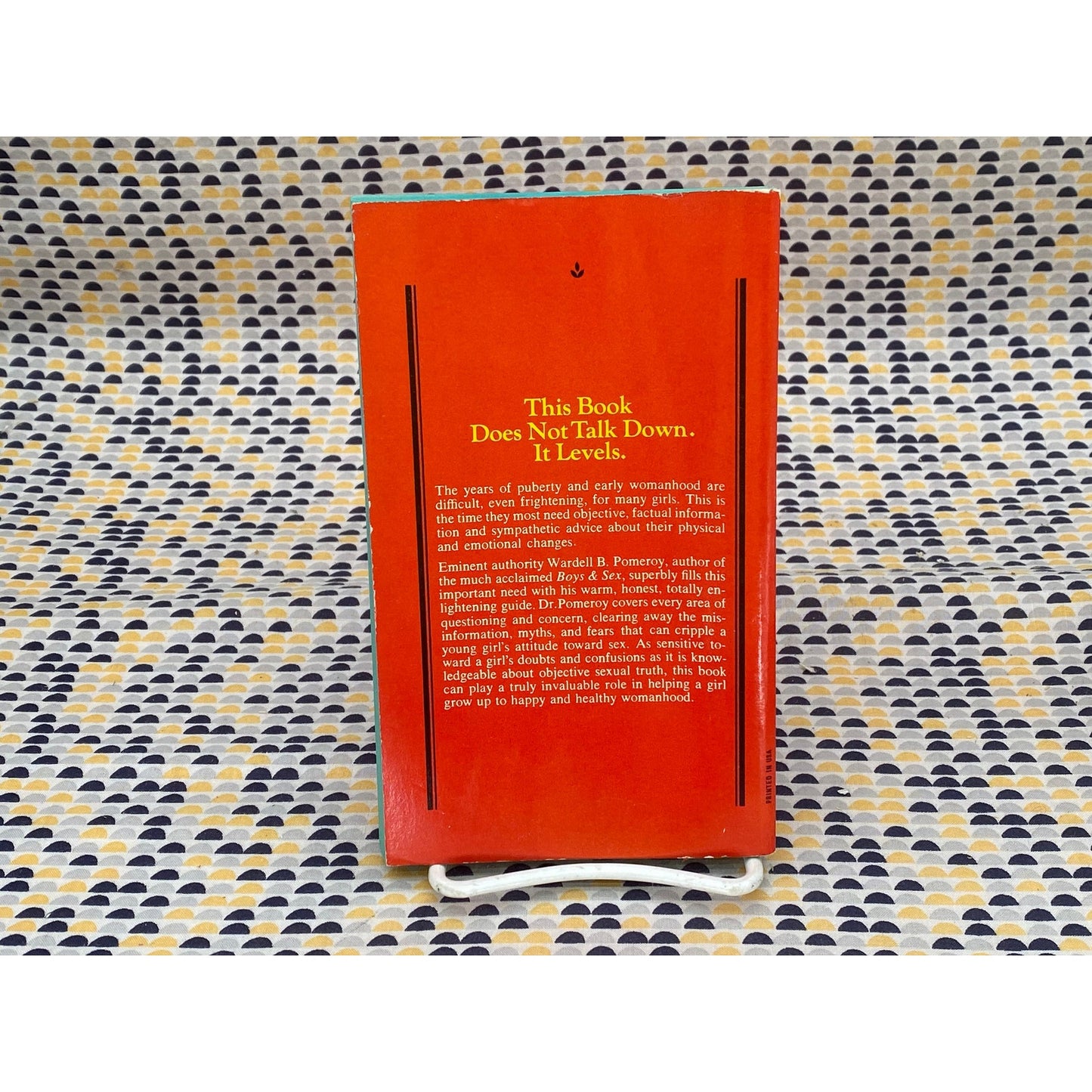 Girls & Sex - Wardell B. Pomeroy - Vintage Paperback Book - Dell Edition