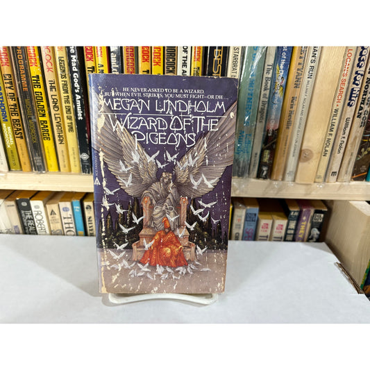 Wizard Of The Pigeons - Megan Lindholm ( Robin Hobb ) - Ace - Paperback
