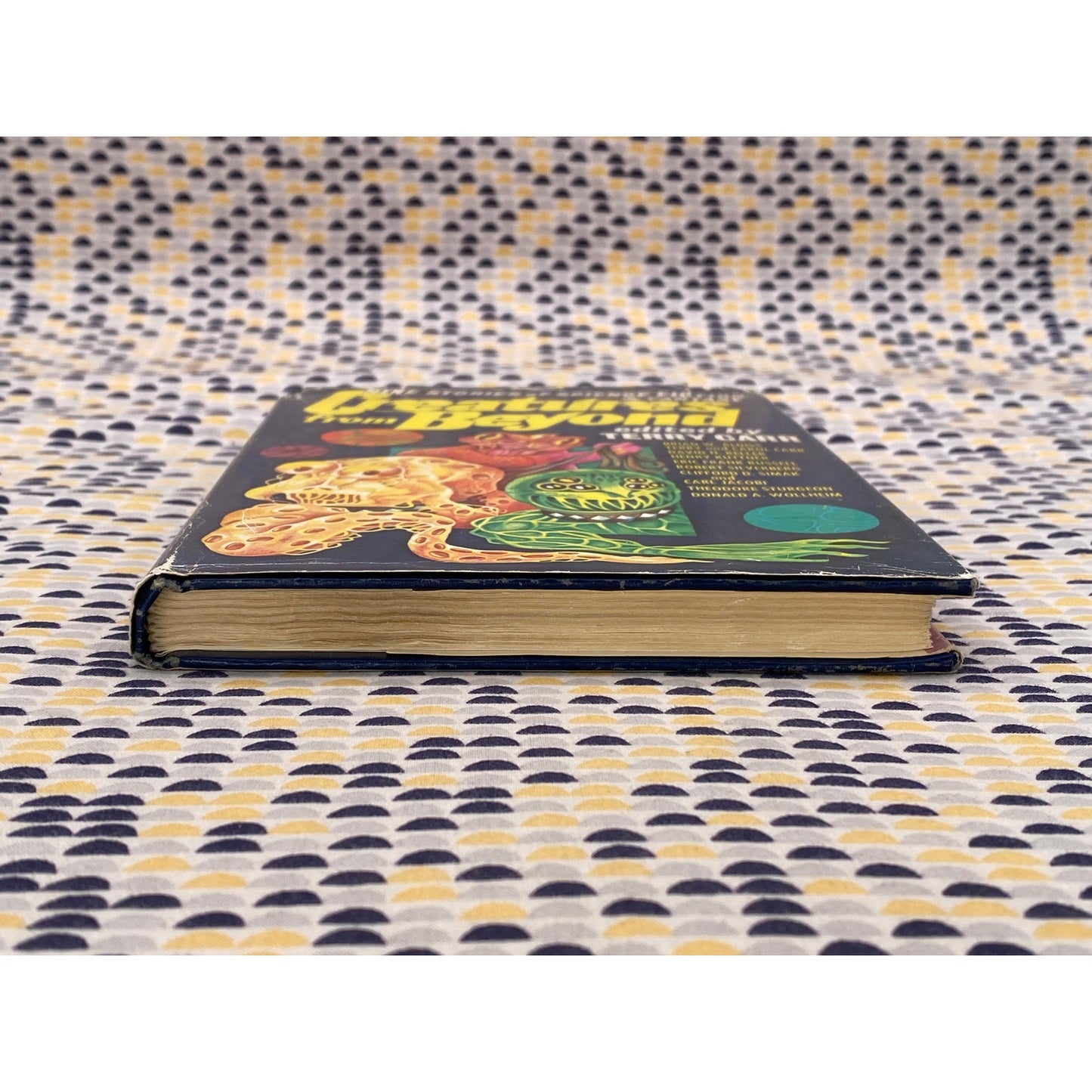 Creatures From Beyond - ed by Terry Carr - Aldiss, Kuttner, Simak - Hardcover - Club Edition