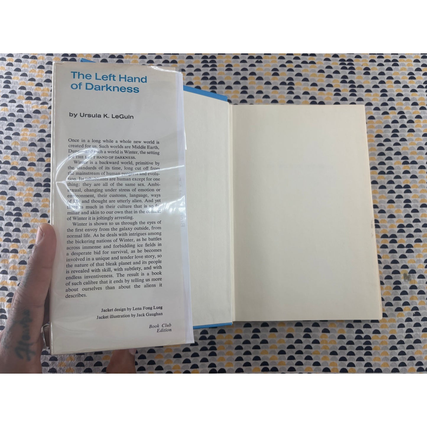 The Left Hand of Darkness - Ursula K. LeGuin - Walker and Co - Club Edition