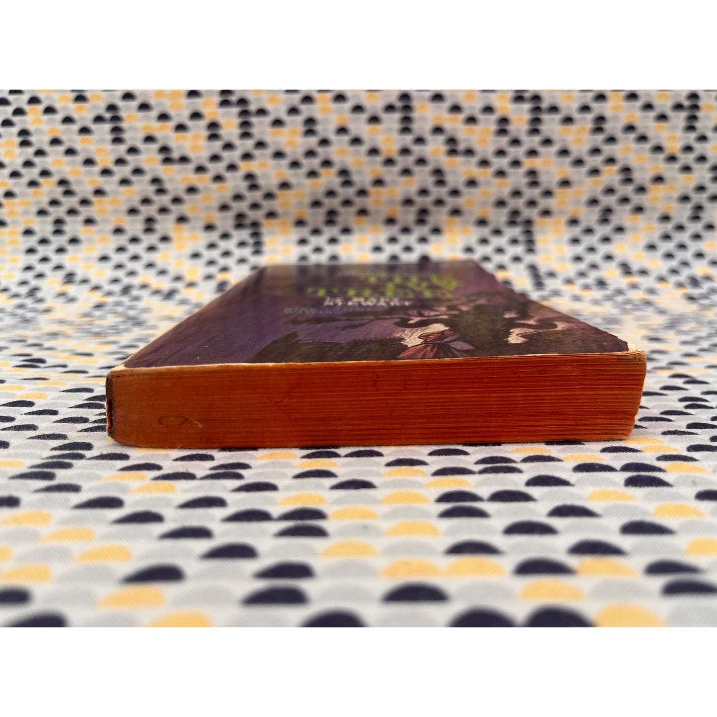 The Ivy Tree - Mary Stewart - Gothic - Crest Books - Paperback