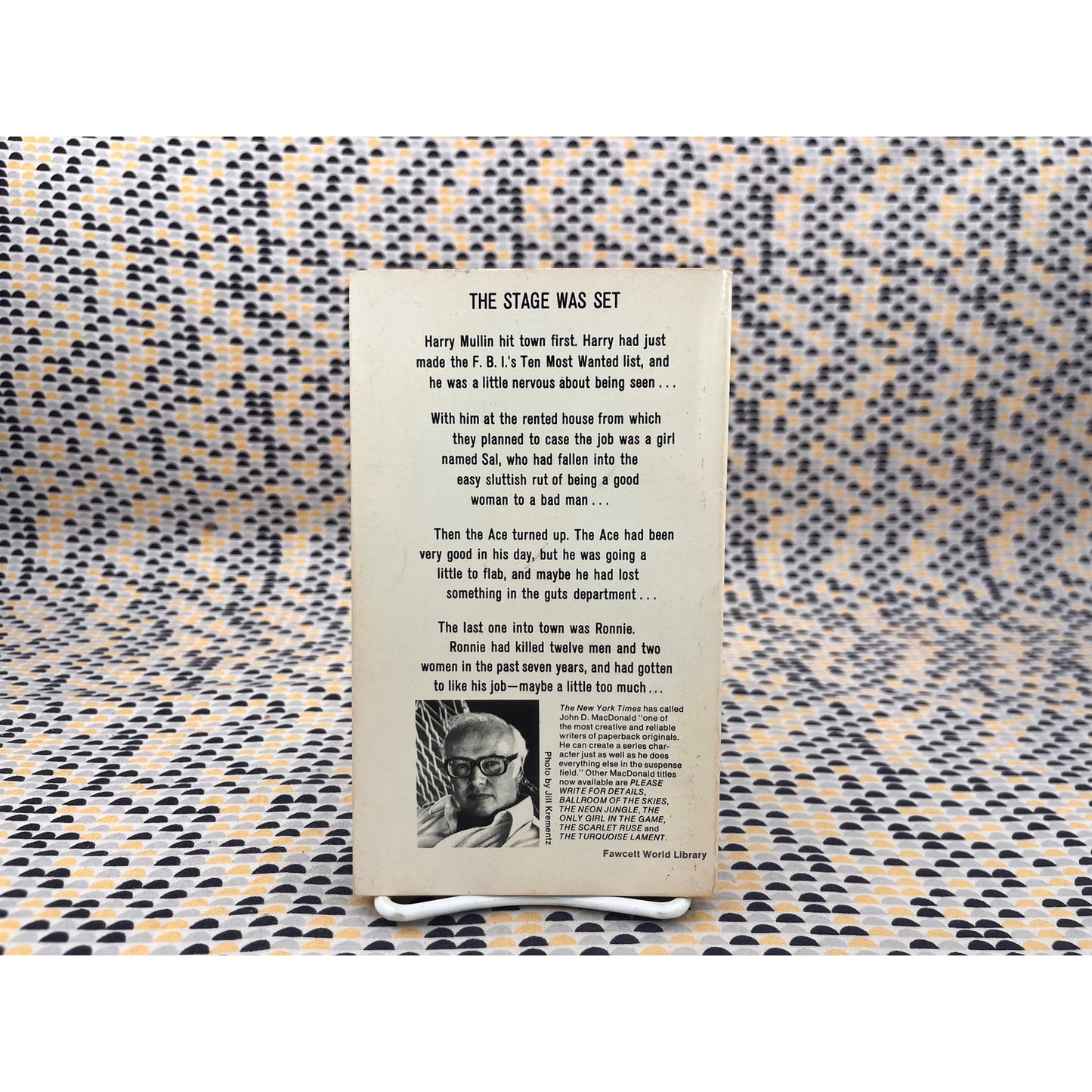 April Evil - John D. MacDonald - Fawcett Gold Medal - Paperback