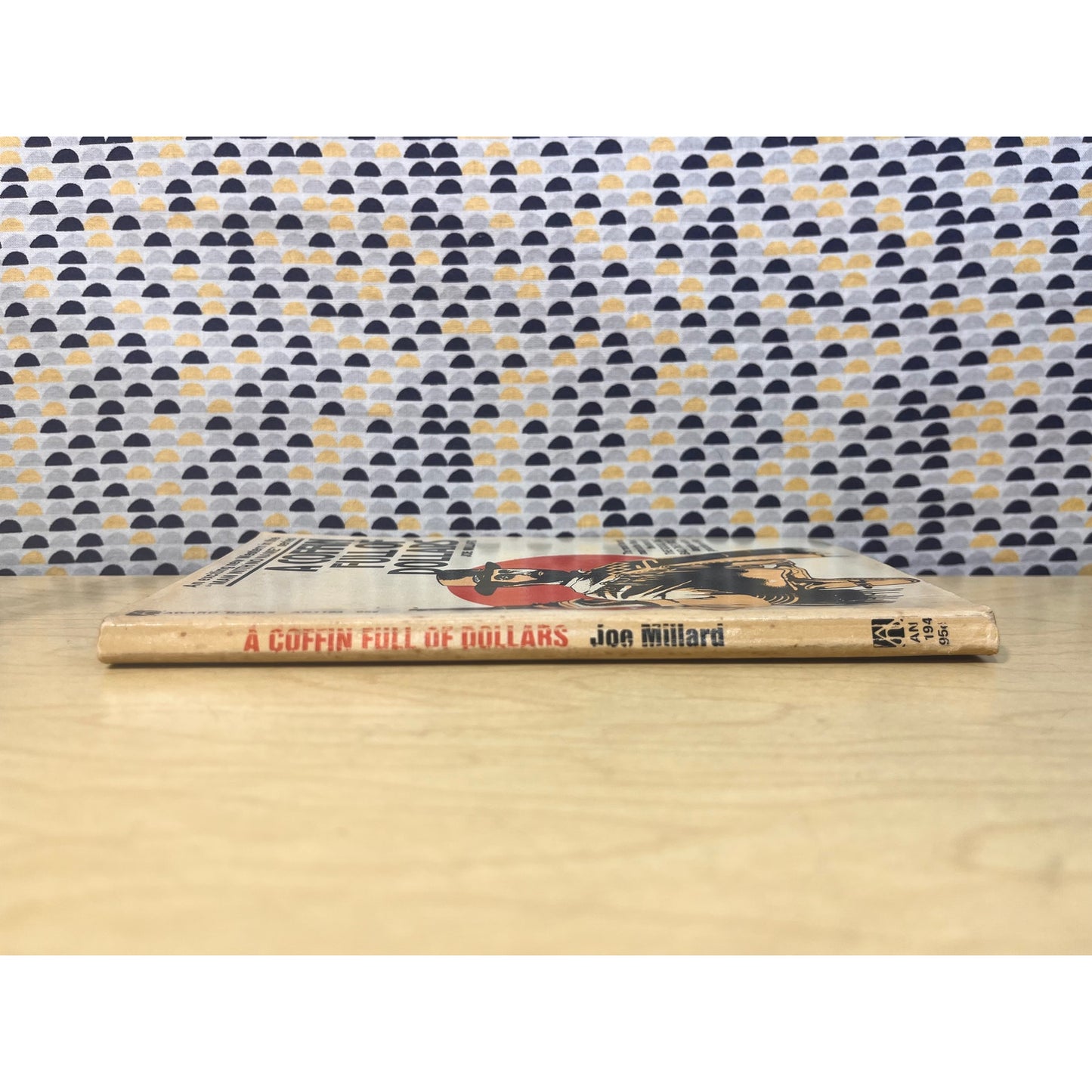 A Coffin Full of Dollars - Joe Millard - Award Books - Paperback