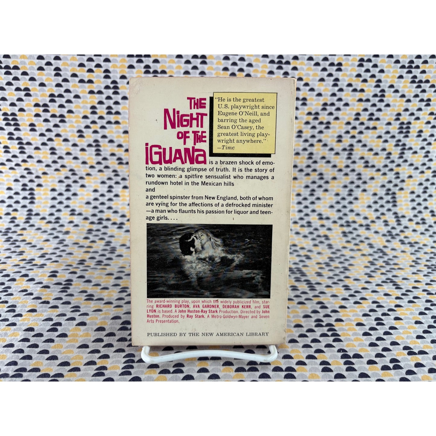 The Night Of The Iguana - Tennessee Williams - Signet - Paperback
